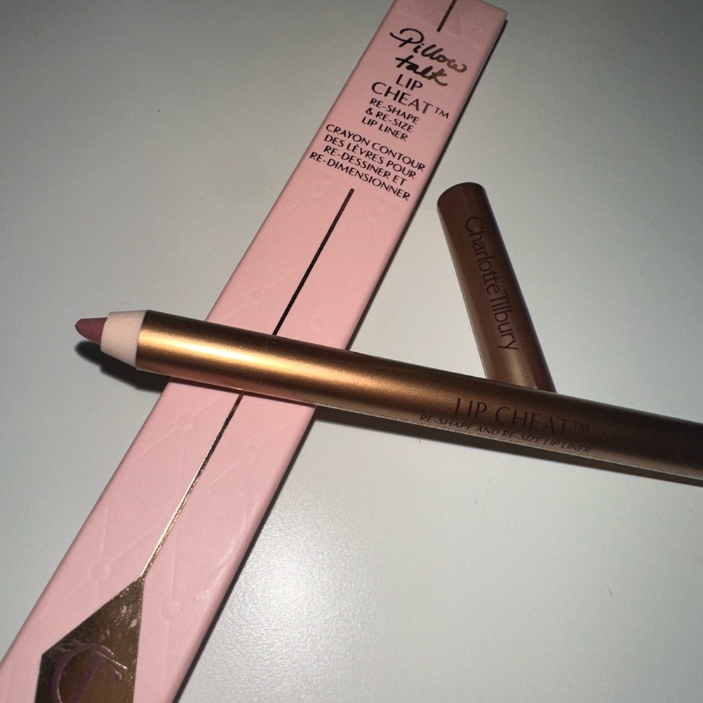 Charlotte Tilbury Pink Lip Liner Makeup
